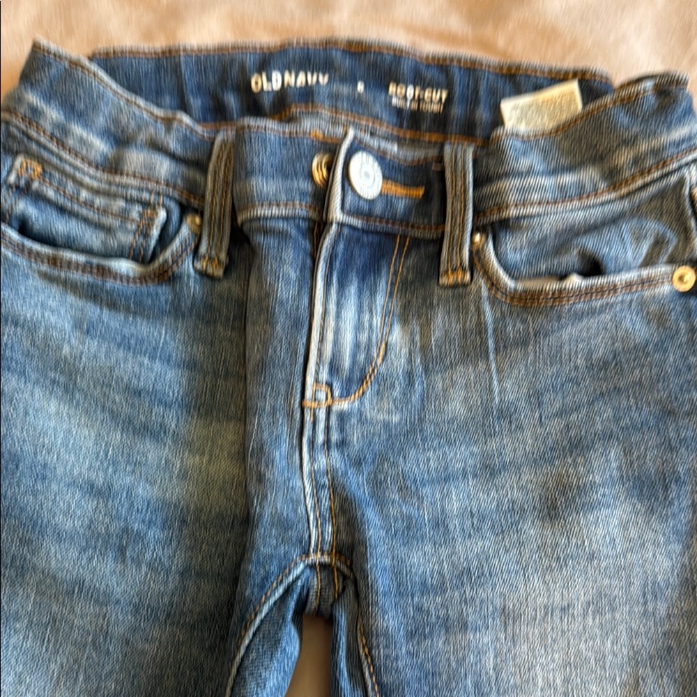 Old Navy Girl’s Size 6 - Bootcut Jeans